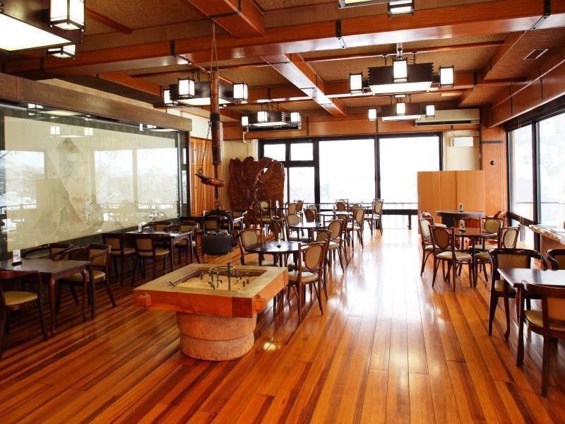 Готель Takaragawa Onsen Ousenkaku Мінакамі Екстер'єр фото