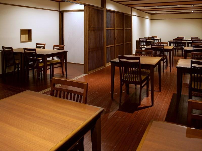 Готель Takaragawa Onsen Ousenkaku Мінакамі Екстер'єр фото