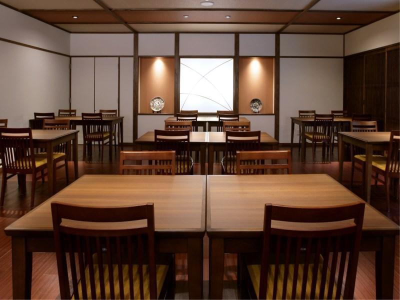 Готель Takaragawa Onsen Ousenkaku Мінакамі Екстер'єр фото