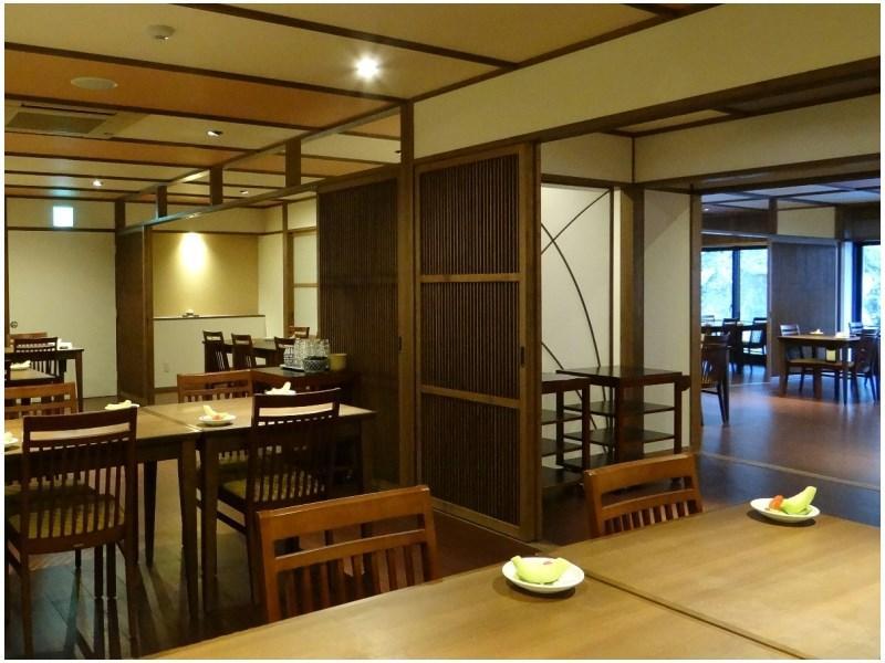 Готель Takaragawa Onsen Ousenkaku Мінакамі Екстер'єр фото