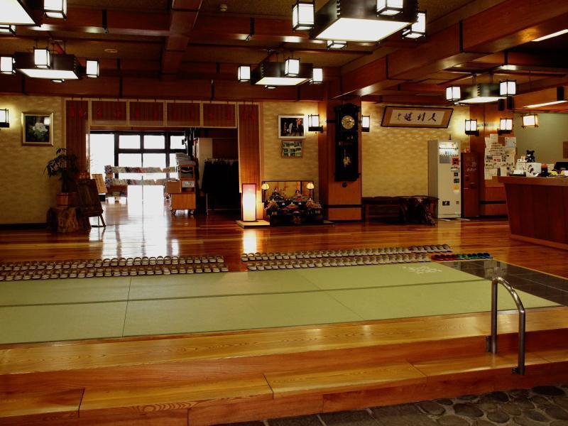 Готель Takaragawa Onsen Ousenkaku Мінакамі Екстер'єр фото
