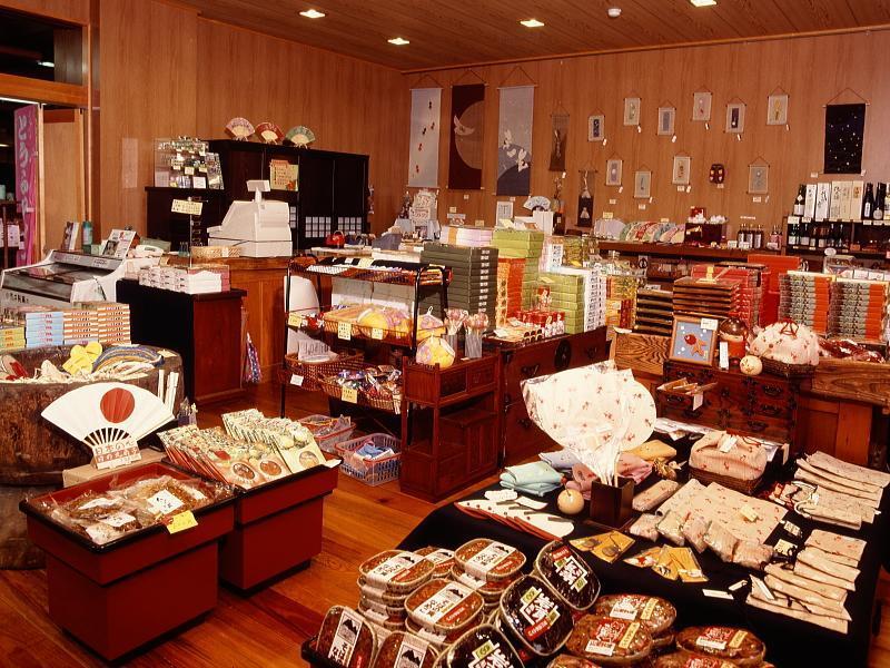 Готель Takaragawa Onsen Ousenkaku Мінакамі Екстер'єр фото